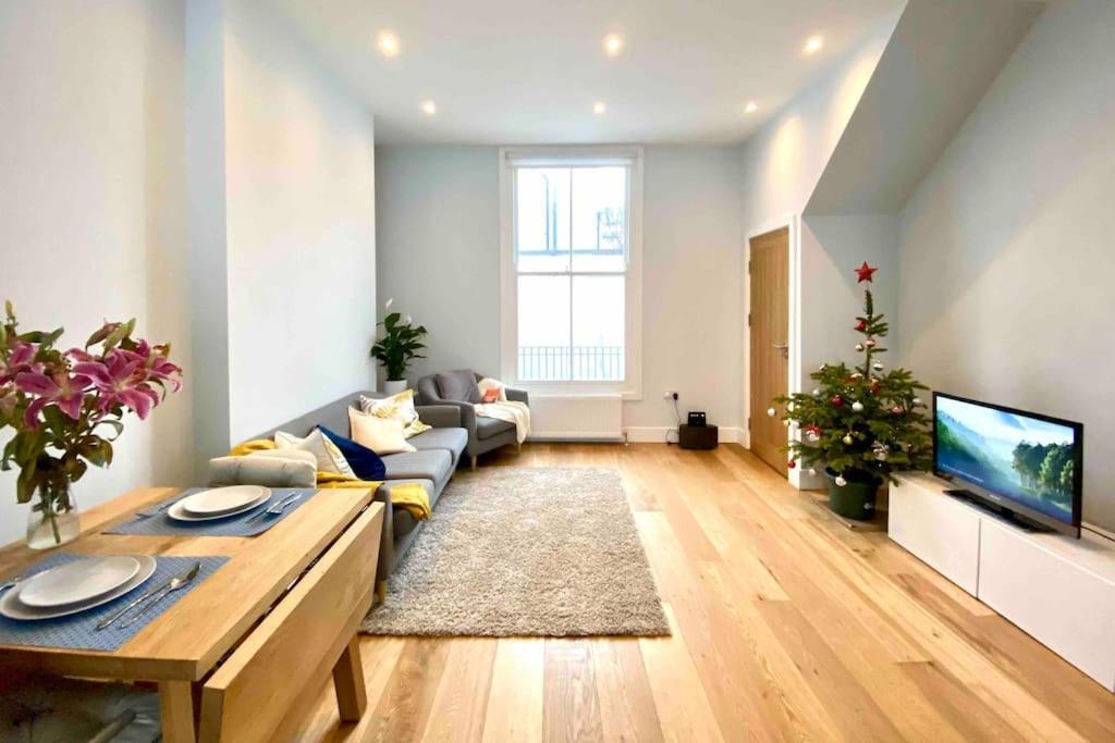 2Bdr Modern Apartment In Hammersmith West London Exterior photo